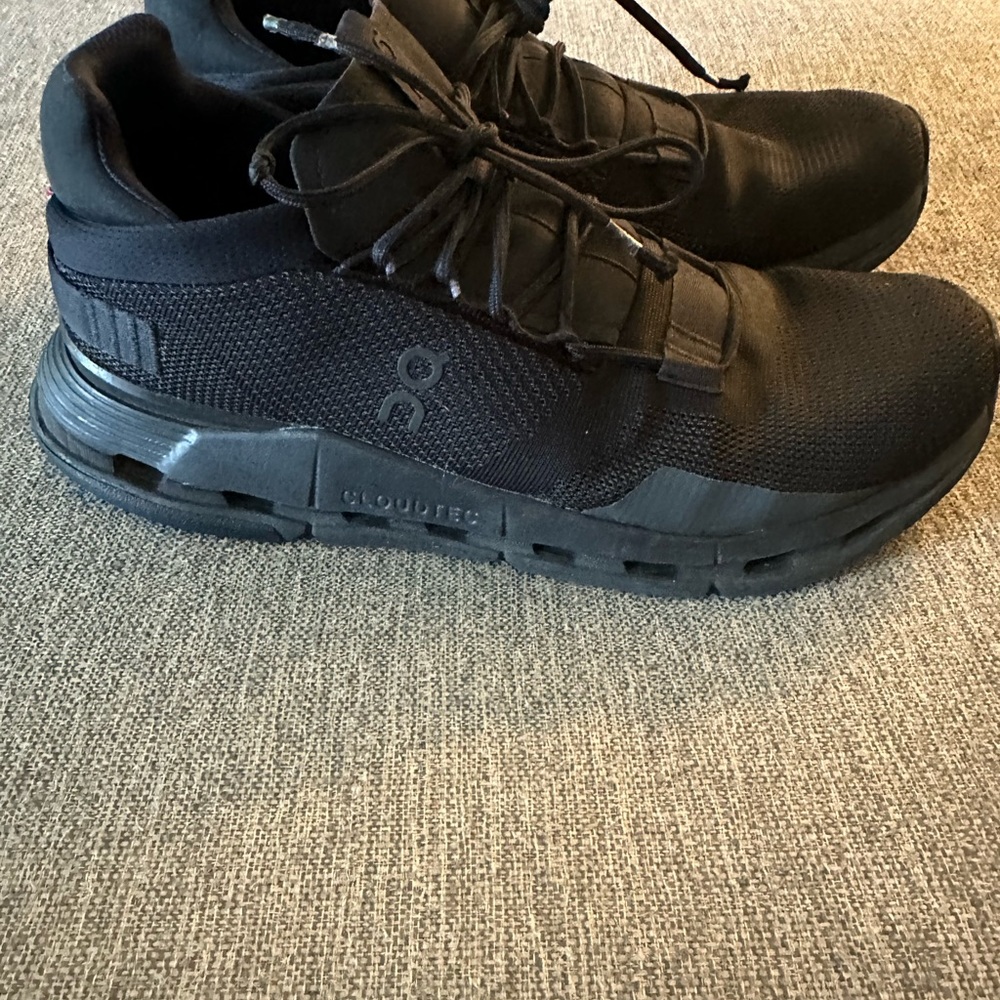On cloud cloud nova shoes